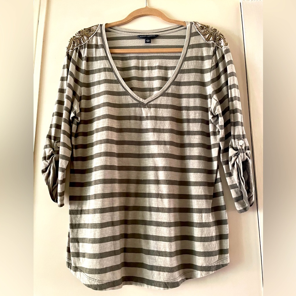 Banana Republic striped 3/4 length v-neck with embellished shoulder pads